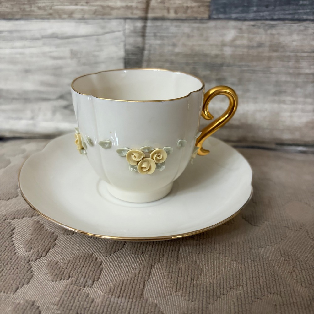 Vintage Royal Crest China Tea Cup and Saucer Set 3D Yellow Roses Gold Trim
